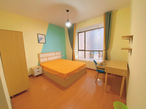 合租·碧园花城 3居室 南卧