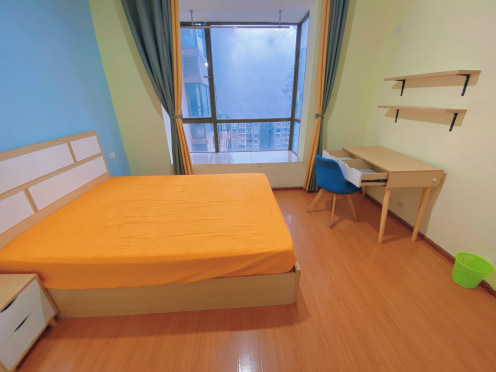 合租·碧园花城 3居室 南卧