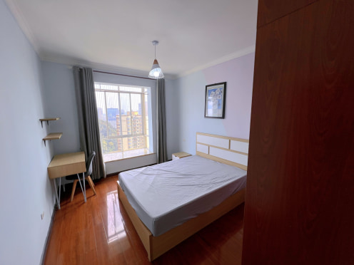 合租·白云大厦 3居室 东卧
