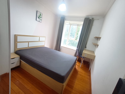 合租·经典时代花园广场 3居室 北卧