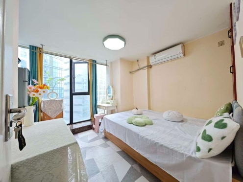 独栋·成都屋托邦 嘉年华青年城店 最便宜的套一 没有中介费 开间