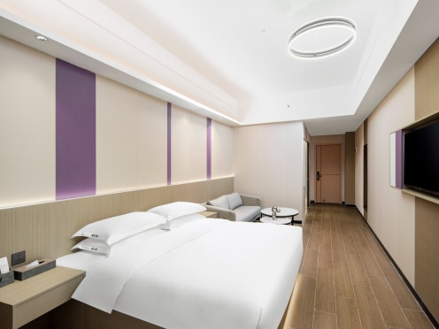 独栋·魔方公寓 明珠站店 【长租特惠】电梯公寓 无遮挡视野 不走巷子 珠海关口旁 有停车场 开间