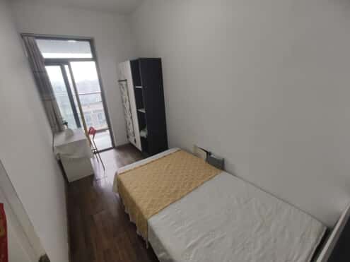 合租·清河阳光 4居室 南卧