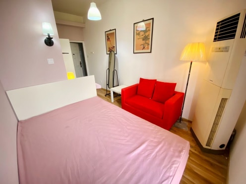 合租·晶蓝半岛二期 5居室 东北卧