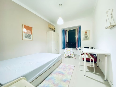 合租·金府花园 5居室 南卧