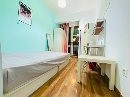 合租·世纪朝阳 5居室 东南/西南卧