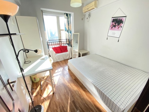 合租·世纪朝阳 5居室 南卧