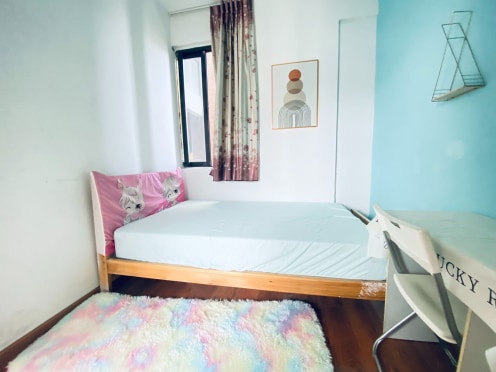 合租·翡翠城五期 5居室 东/东北卧