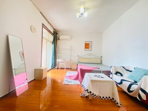 合租·建银大厦 5居室 东南/东北卧