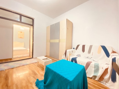 合租·摩玛城 5居室 南卧