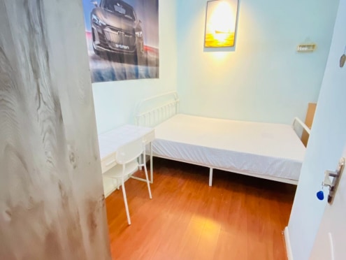 合租·建银大厦 5居室 东/东南卧