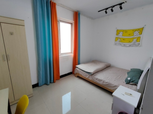 合租·丽都花园燕庄新区南区 5居室 北卧