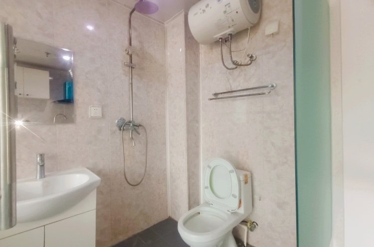 年租 燕郊永旺广场精装一居 家电齐全 无中介