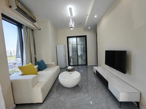 独栋·芮米公寓 蓝光西环里 西环里大套一，近鹏瑞利商场，青羊万达。地铁4号线 1室2厅