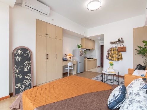 独栋·南昌优望 红谷滩店 可短租可开票 0中介  押一付一 家电齐全 九颂保利  江景落地窗 开间