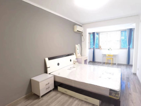 独栋·昆蜉筑家 1-3-204 0中介费可以月付 3室1厅