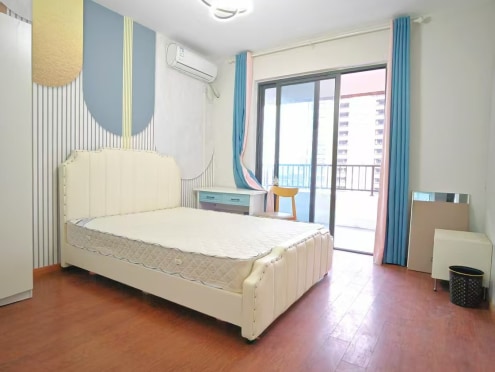 合租·高速蜀西湖畔 4居室 南卧