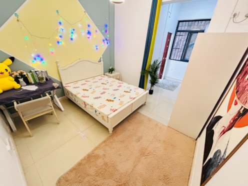 独栋·新利江公寓 五象岭森林公园店 无中介 押一付一 2号线石子塘地铁口 楼下就是地铁口 单间8 开间