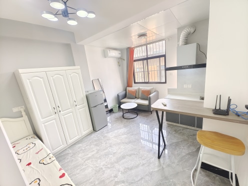 独栋·新利江公寓 埌东二组3栋1号店 东葛路地铁口附近，青秀万达、内街、金湖广场附近好房-免中介费 开间