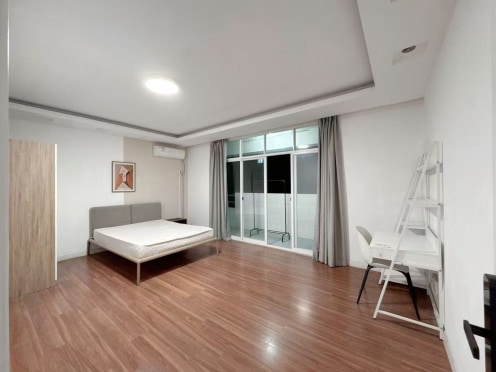 合租·芳草地 3居室 南卧