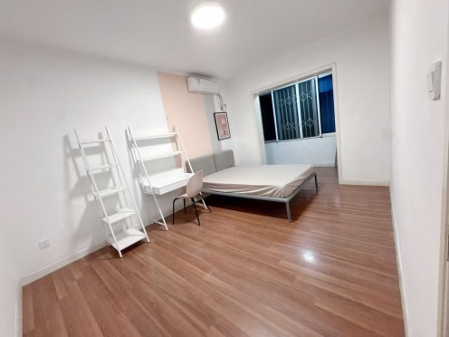 合租·芳草地 3居室 南卧