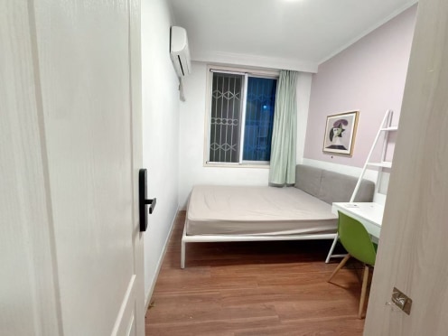 合租·芳草地 3居室 南卧