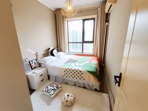 合租·天府豪庭 3居室 南卧