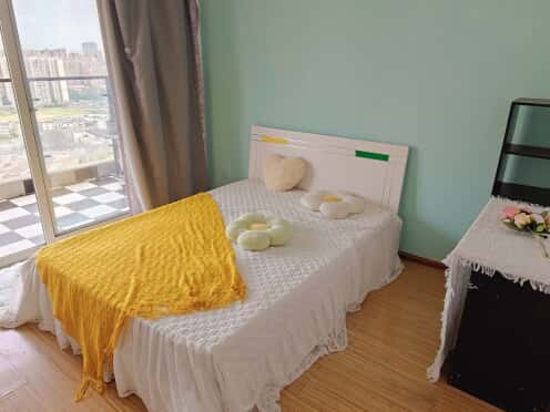 合租·黄金时代(高新区) 3居室 南卧