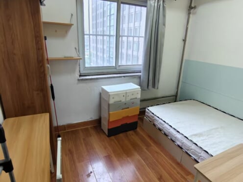 合租·豪景佳苑 5居室 北卧