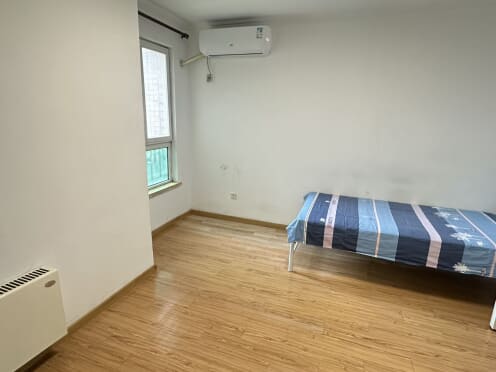 合租·晨月园 4居室 南卧