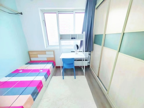 合租·明光村小区 4居室 北卧