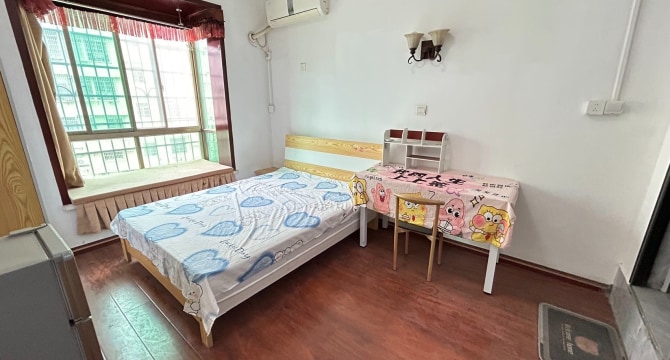 燕航小区