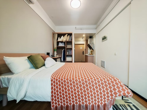 独栋·CCB建融家园 祥露新厝店 民水民电 可停车 无中介费 落地窗采光 可做饭  带阳台  全新家具家电  舒适小单间 开间