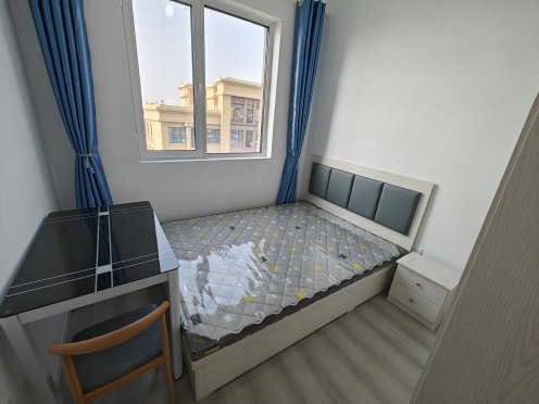 合租·中冶德馨苑  5居室 北卧