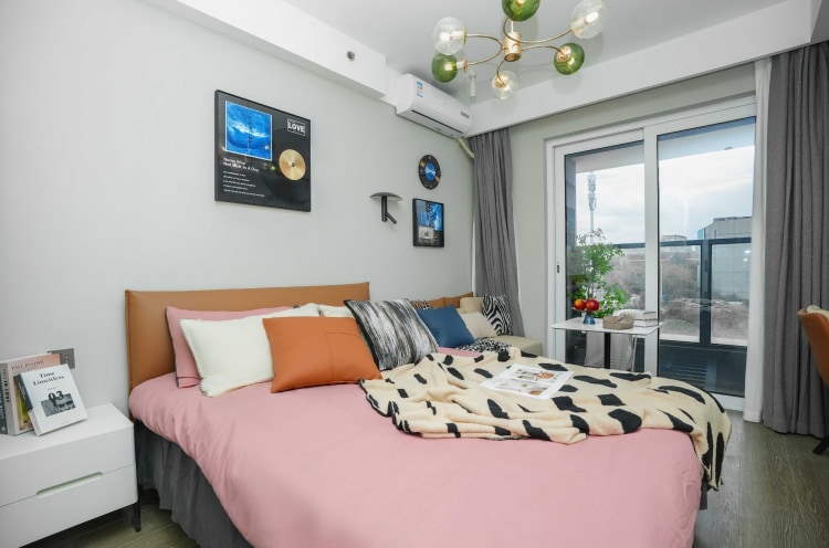 4月长租限时特惠 先到先得 高新区东部新城温馨一居带阳台 近宁波智慧园研发园