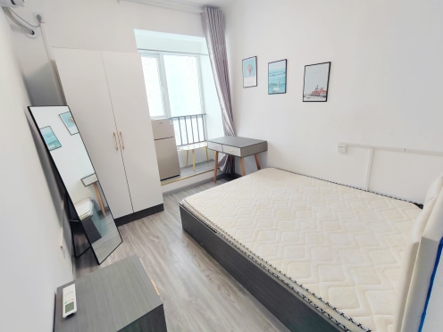 合租·首创东公元 3居室 南卧