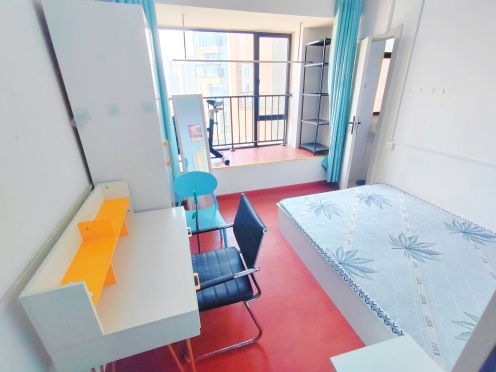 合租·卧龙谷壹号 3居室 南卧