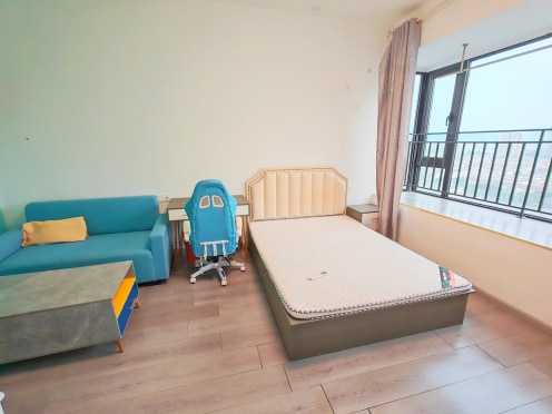 合租·朗基紫境东来 3居室 南卧