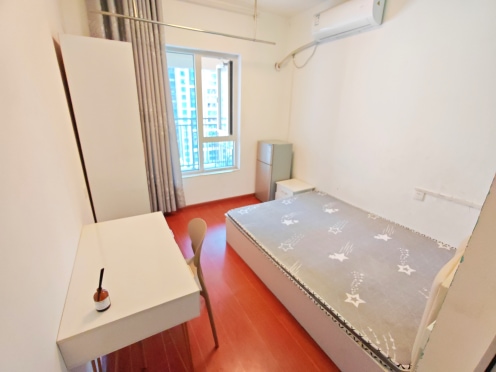 合租·华润云庭 3居室 南卧