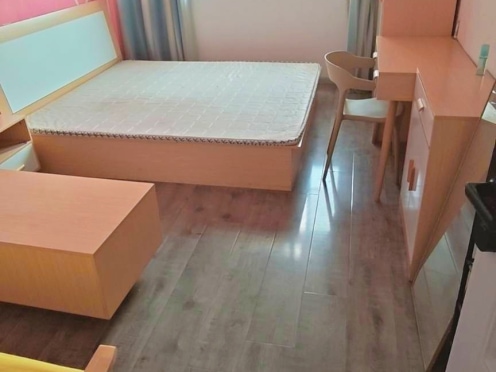 合租·远大中央公园 3居室 南卧