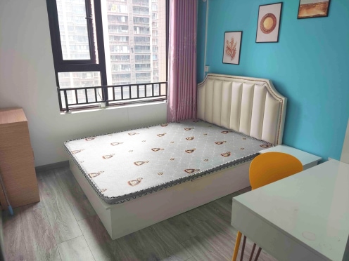 合租·北辰南湖香麓 3居室 南卧