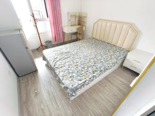 合租·华润云庭 4居室 南卧