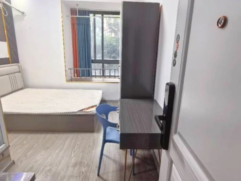 合租·水韵尚城 3居室 南卧