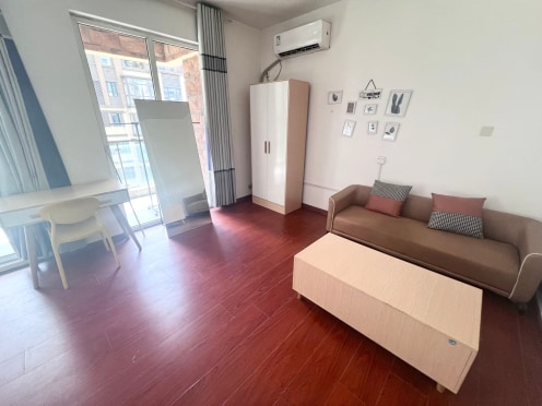 合租·皇冠湖壹号 3居室 南卧