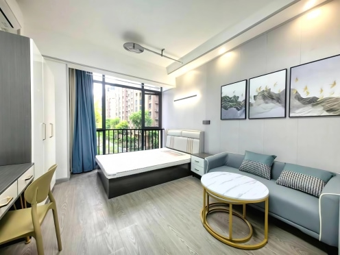 合租·花香郡樾府 3居室 南卧