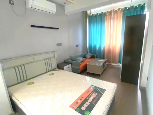 合租·嘉源红郡 3居室 南卧