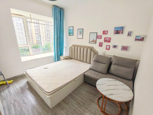 合租·果壳里的城 3居室 南卧