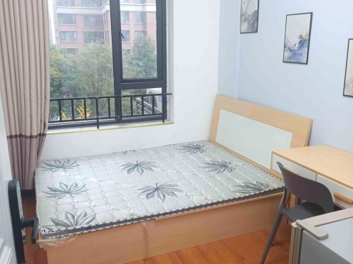 合租·格林城 3居室 南卧