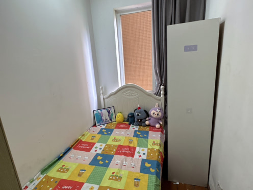 合租·置信逸都C区 5居室