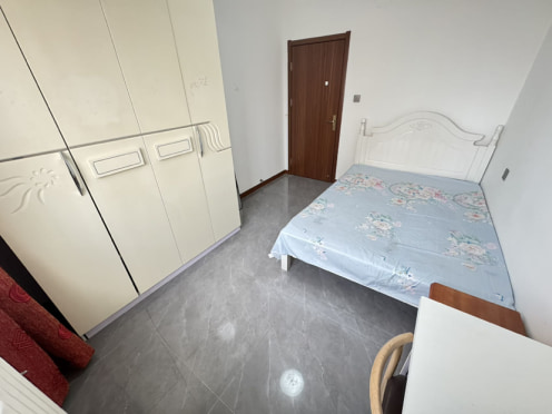 合租·西安高新创汇社区D区 4居室 南卧